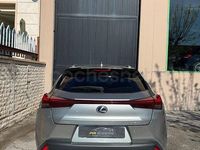 Usado Lexus UX 184 CV (135 kW) 2023 Gris / plata SUV