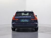 Usado Volvo V60 Momentum 197 CV (144 kW) 2021 Azul Familiar