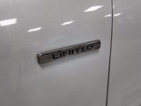 Usado Renault Clio IV LIMITED 90 CV (66 kW) 2017 Blanco Utilitario