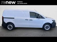Usado Renault Kangoo 95 CV (69 kW) 2024 Blanco Monovolumen