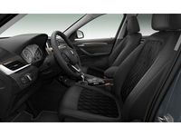 Usado BMW X1 Comfort Edition 150 CV (110 kW) 2021 Gris / plata SUV