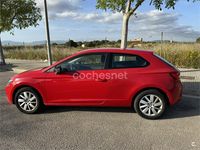 Usado Seat Leon SC Reference 105 CV (77 kW) 2014 Rojo Utilitario