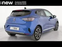 Begagnad Renault Clio V Techno 100 HK (73 kW) 2025 Blå Sedan