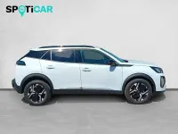 Usado Peugeot 2008 Allure 100 CV (73 kW) 2025 Blanco SUV