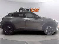 Usado Nissan Juke N-Connecta 114 CV (83 kW) 2024 Gris SUV