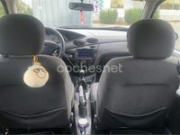Usado Ford Focus Trend 100 CV (73 kW) 2004 Negro Berlina