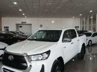 Usado Toyota HiLux Plus 150 CV (110 kW) 2024 Blanco Pickup/Camioneta