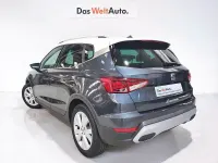 Usado Seat Arona Style 115 CV (84 kW) 2025 Gris / plata SUV