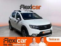 Usado Dacia Sandero Comfort 90 CV (66 kW) 2019 Blanco Utilitario