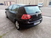 Usado VW Golf VI Highline 140 CV (102 kW) 2008 Negro Utilitario