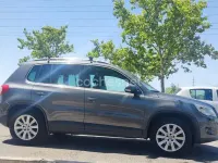 Usado VW Tiguan Advance 140 CV (102 kW) 2011 Gris / plata SUV