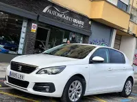Usado Peugeot 308 Style 130 CV (95 kW) 2019 Blanco Berlina