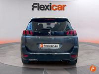 Usado Peugeot 5008 GT-line 130 CV (95 kW) 2018 Gris / plata Monovolumen
