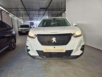 Usado Peugeot 2008 Active 110 CV (80 kW) 2021 Blanco SUV