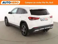 Usado Mercedes GLA200 Progressive 150 CV (110 kW) 2020 Blanco SUV