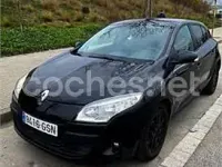 Usado Renault Mégane Authentique 100 CV (73 kW) 2009 Negro Berlina