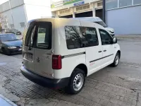 Usado VW Caddy 122 CV (89 kW) 2019 Blanco Monovolumen