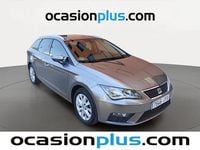 Usado Seat Leon Style Plus 115 HP (84 kW) 2017 Cinzento Monovolume