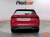 Usado Skoda Kamiq Ambition 110 CV (80 kW) 2022 Rojo SUV