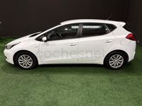 Usado Kia Ceed GT 90 HP (66 kW) 2014 Branco Sedan