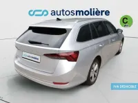 Usado Skoda Octavia Ambition 150 HP (110 kW) 2022 Cinzento Citadino