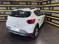 Usado Dacia Sandero Essentiel 91 CV (66 kW) 2023 Blanco Berlina