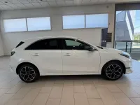 Nuevo Kia Ceed Style 101 CV (74 kW) 2026 Blanco Utilitario
