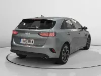 Usado Kia Ceed Style 101 CV (74 kW) 2025 Gris Utilitario