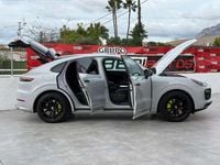 Usado Porsche Cayenne 462 CV (339 kW) 2020 Gris SUV