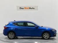 Usado Seat Leon Style 110 CV (80 kW) 2024 Azul Berlina