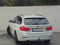 Usado BMW 318 Comfort Edition 143 CV (105 kW) 2015 Blanco Familiar