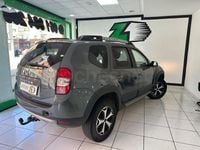 Usado Dacia Duster Lauréate 109 CV (80 kW) 2017 Gris / plata SUV