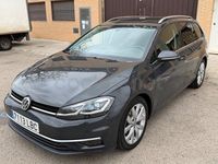 Usado VW Golf Sportsvan Sportline 115 CV (84 kW) 2019 Gris / plata Monovolumen