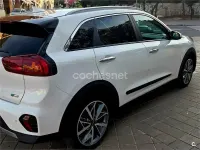 Usado Kia Niro 141 CV (103 kW) 2023 Blanco SUV
