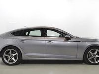 Usado Audi A5 Sportback Sport 190 CV (139 kW) 2018 Gris Utilitario