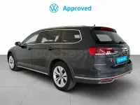 Usado VW Passat Alltrack 200 CV (147 kW) 2023 Gris / plata Familiar
