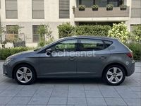 Usado Seat Leon Ecomotive 105 CV (77 kW) 2014 Gris / plata Berlina