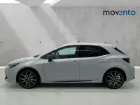 Usado Toyota Corolla Sport 140 CV (102 kW) 2023 Gris / plata Berlina