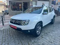 Usado Dacia Duster Ambiance 109 CV (80 kW) 2016 Blanco SUV
