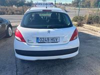 Usado Peugeot 207 95 CV (69 kW) 2011 Blanco Utilitario