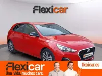 Usado Hyundai i30 110 CV (80 kW) 2018 Rojo Utilitario