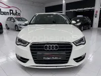 Usado Audi A3 Attraction 105 CV (77 kW) 2014 Blanco Berlina