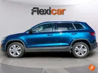 Usado Skoda Karoq Ambition 150 CV (110 kW) 2022 Azul SUV