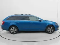 Usado Skoda Octavia Ambition 116 CV (85 kW) 2020 Azul Utilitario