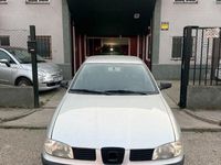 Usado Seat Ibiza Stella 68 CV (50 kW) 2001 Gris / plata Utilitario