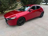Używany Mazda 3 186 KM (136 kW) 2021 Czerwony Hatchback