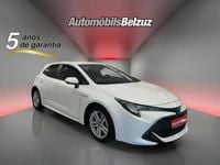 Używany Toyota Corolla Active 122 KM (89 kW) 2020 Biały Sedan/Limuzyna