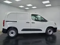 Usado Opel Combo 102 CV (75 kW) 2021 Blanco Monovolumen