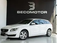 Usado Volvo V60 Momentum 120 CV (88 kW) 2016 Blanco Familiar
