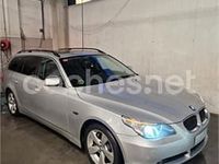 Usado BMW 530 231 CV (169 kW) 2006 Gris / plata Familiar